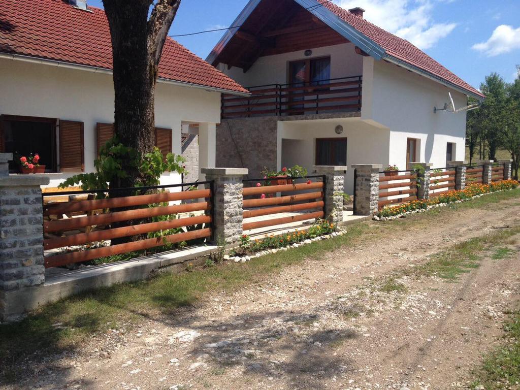 Holiday Home Boba Rakovica Luaran gambar
